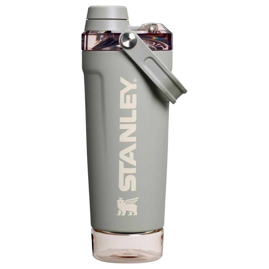 Stanley The Activate Shaker Bottle | 20 OZ Sage Grey