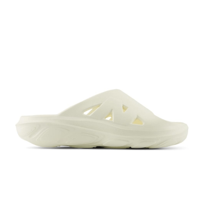 New Balance Fresh Foam RCVRY Slide Angora Parchment