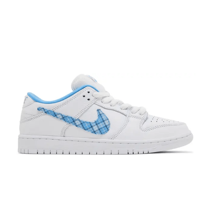 Nike SB Dunk Low Pro Nicole Hause – sleek design with premium leather and bold detailing for a stylish, performance-driven look. Shop at HypeElixir.com