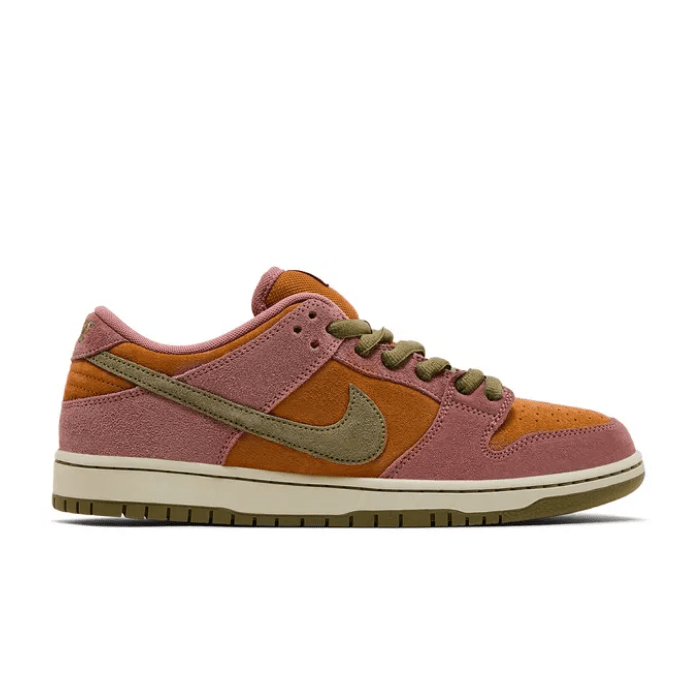 Nike SB Dunk Low Red Stardust