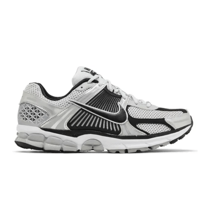 Nike Zoom Vomero 5 Metallic Silver Black