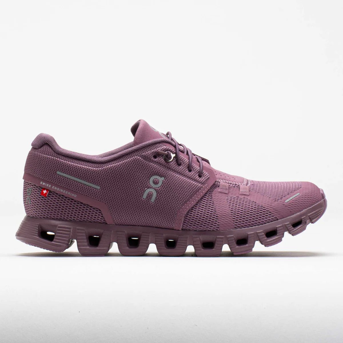 "On Running Cloud 5 Women's Quartz sneakers by Hype Elixir – lightweight, cushioned sneakers in a soft Quartz colorway, providing exceptional comfort, support, and a sleek design for all-day wear."