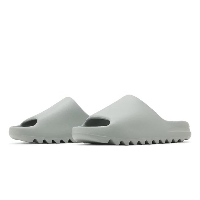 Yeezy Slides 'Salt' - Shop now on HYPE ELIXIR