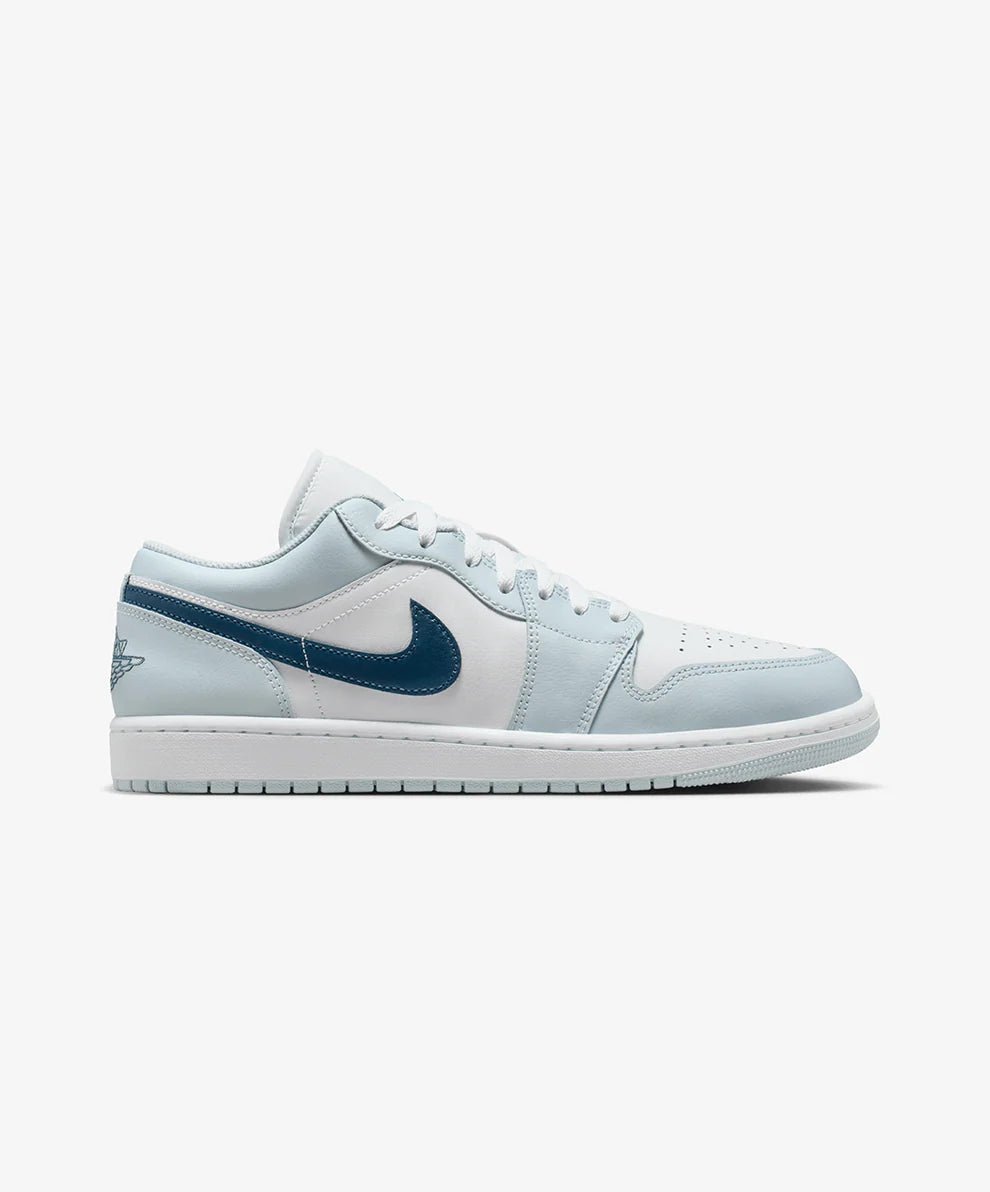 Jordan 1 Low Aura Squadron Blue (Instant Ship)