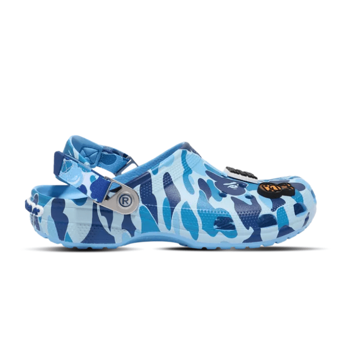 "Crocs Classic Clog A Bathing Ape ABC Camo Blue – stylish clogs featuring the iconic ABC Camo Blue pattern by A Bathing Ape, combining comfort with a trendy streetwear look."