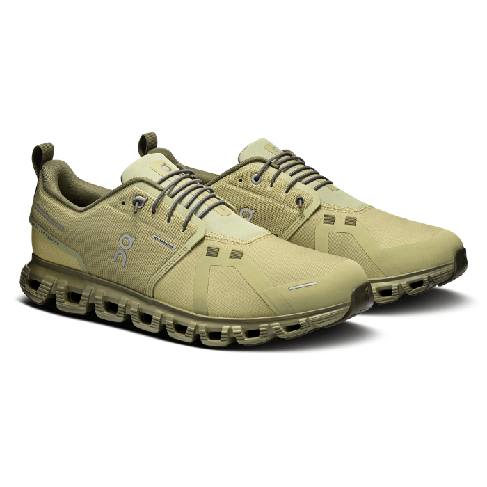 "On Running Cloud 6 Waterproof Caper Groove sneakers by Hype Elixir – lightweight, waterproof, and cushioned footwear for all-weather comfort and performance."