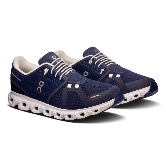 "On Running Cloud 6 Midnight White sneakers by Hype Elixir – lightweight, cushioned running shoes featuring a sleek midnight white colorway for comfort, style, and performance."