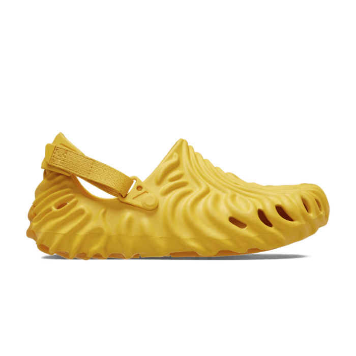 "Crocs Pollex Clog by Salehe Bembury Yoke – stylish and innovative clogs designed by Salehe Bembury, featuring a unique Yoke colorway for a bold, modern look and exceptional comfort."