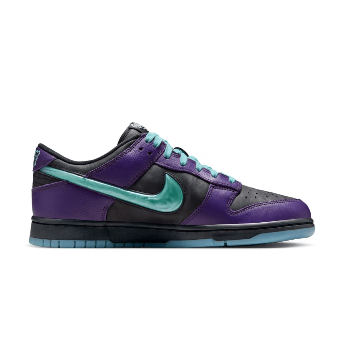 Nike Dunk Low LTD Wizard