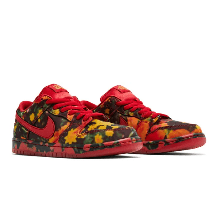 Step into the magical world with Nike SB Dunk Low The Wizard of Oz Poppy Field sneakers, blending iconic style and comfort. Available at HypeElixir.com