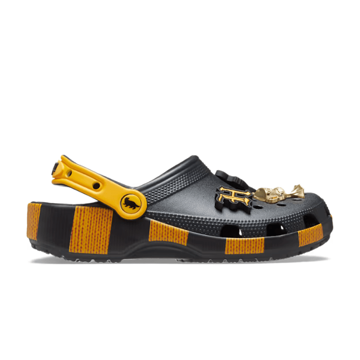 "Crocs Classic Clog Harry Potter Hufflepuff by Hype Elixir – cozy clogs with Hufflepuff house colors and emblem, offering a perfect blend of comfort and magical fandom."