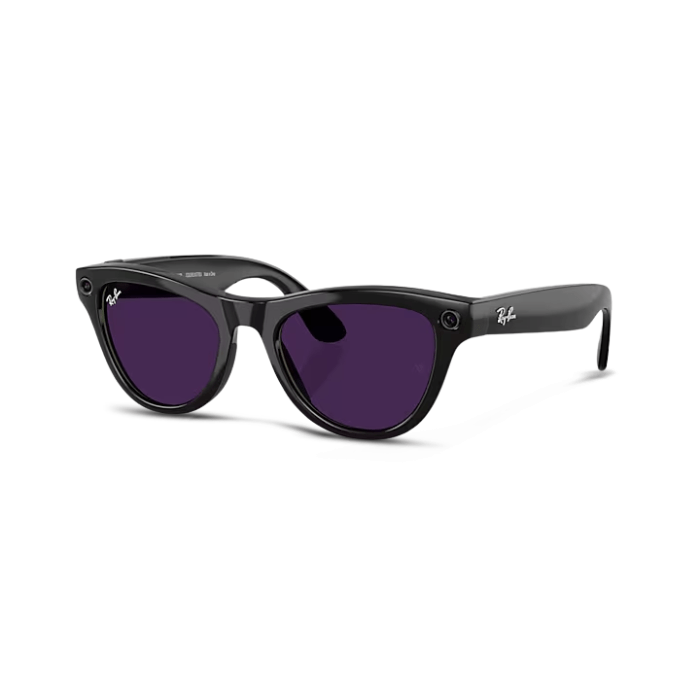 "Ray-Ban Meta Skyler Shiny Black/Clear/Amethyst Transitions – sleek sunglasses with a shiny black and clear frame, highlighted by amethyst accents and Transitions lenses that adjust to light, offering a blend of comfort and modern style."
