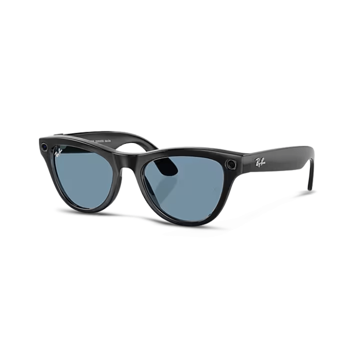 "Ray-Ban Meta Skyler Shiny Black/Clear/Cerulean Blue Transitions – stylish, versatile sunglasses with a shiny black and clear frame, featuring Cerulean blue accents and Transitions lenses that adapt to light, providing comfort and style in any environment."