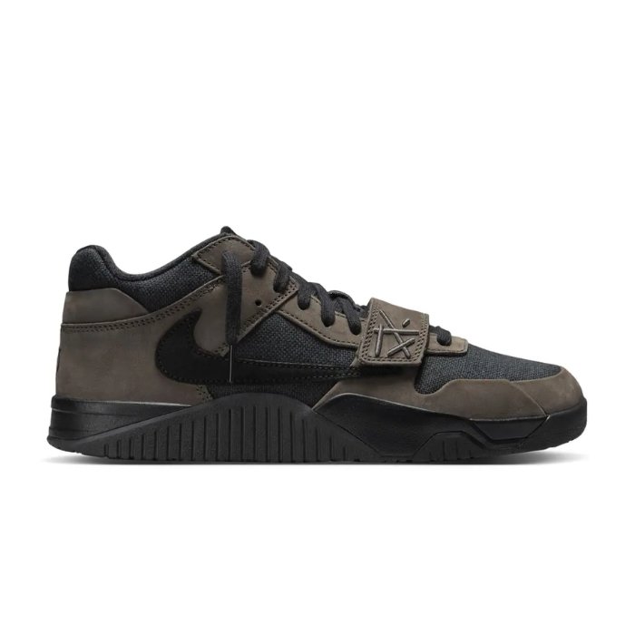 Jordan Jumpman Jack TR Travis Scott Dark Mocha sneakers blend rugged design with signature flair. Shop on HypeElixir.com