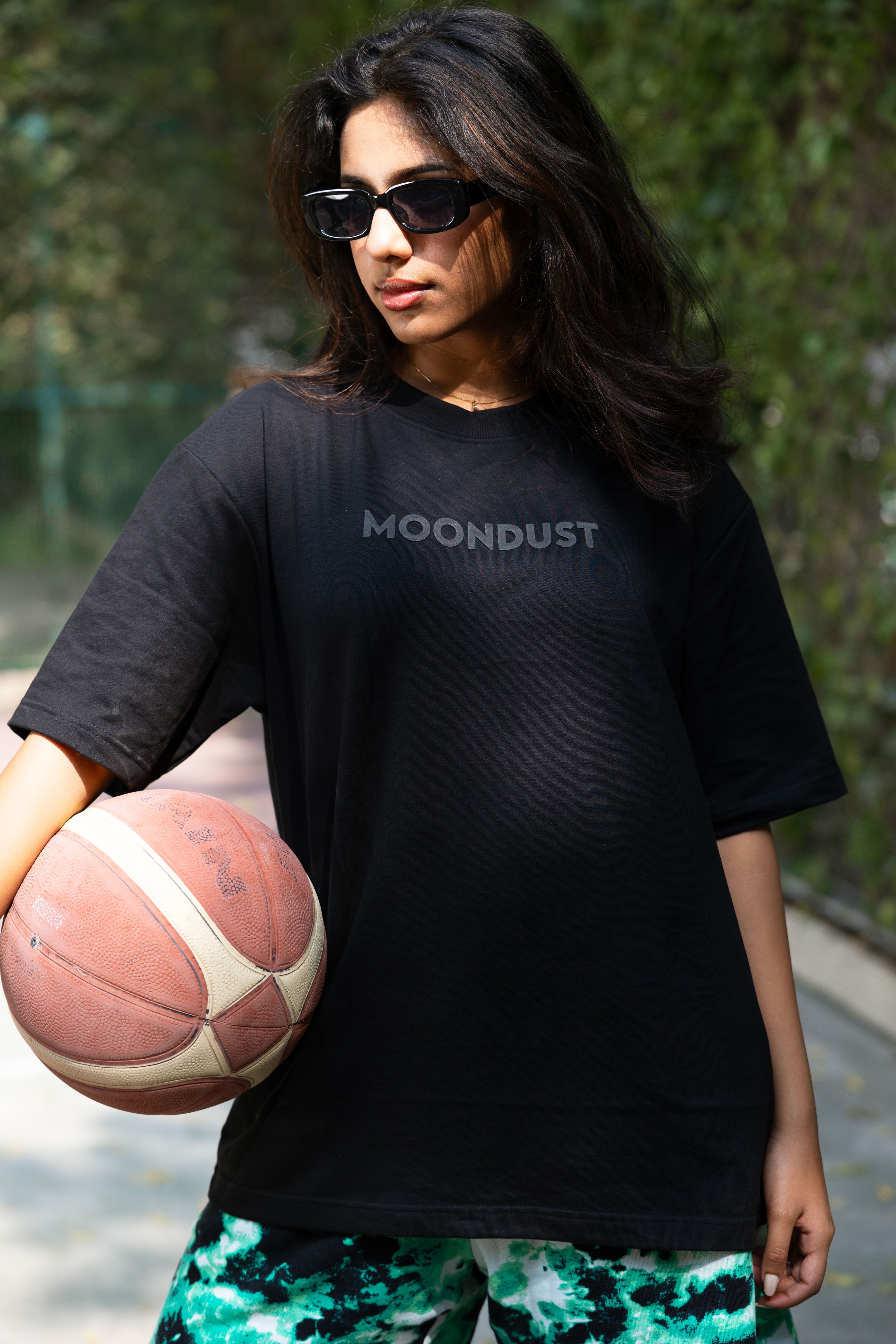 ONYX BASIC T-SHIRT - Moondust - HYPE ELIXIR one stop destination for authentic hype sneakers