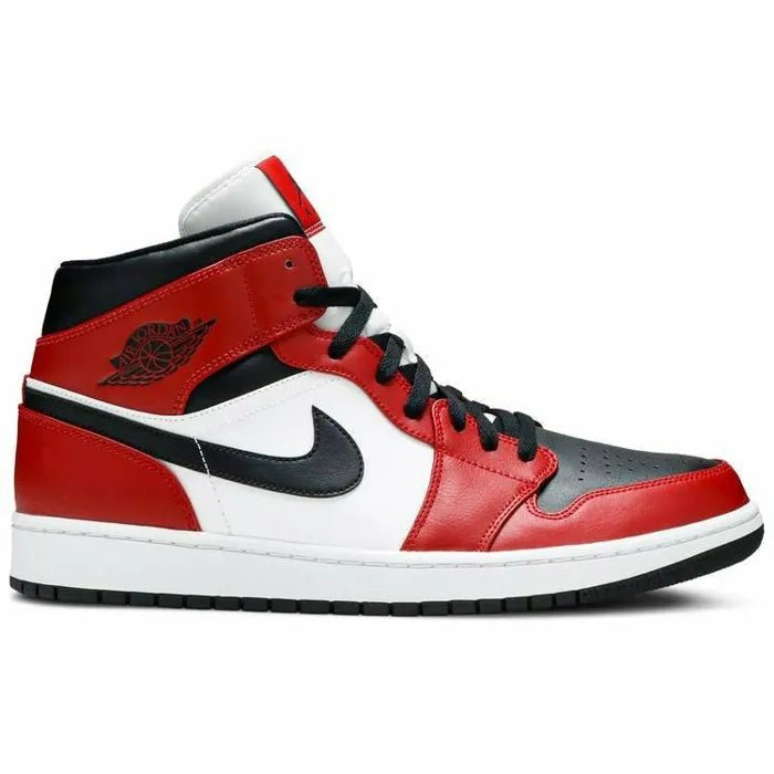 Air Jordan 1 Mid ‘Chicago Black Toe’